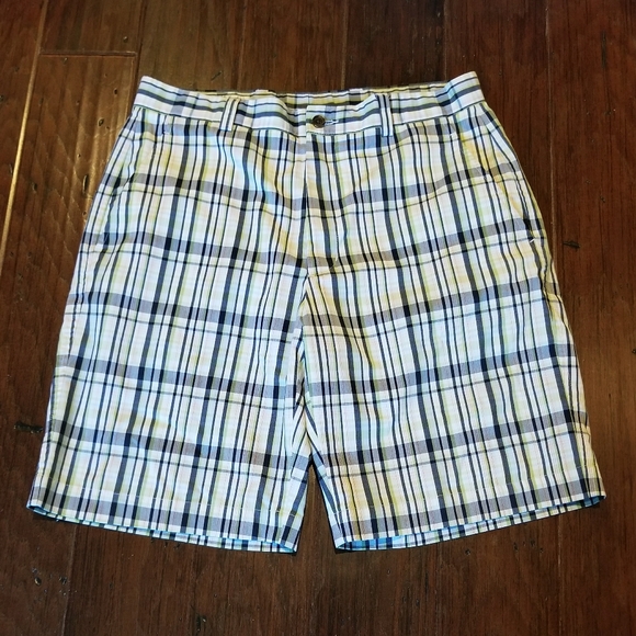 Cutter & Buck Other - Plaid shorts